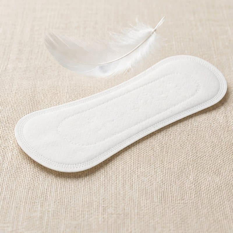 Ultra-thin feather feel liner